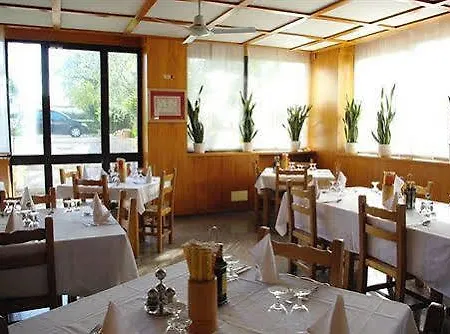 Andreis Кавайон-Веронезе