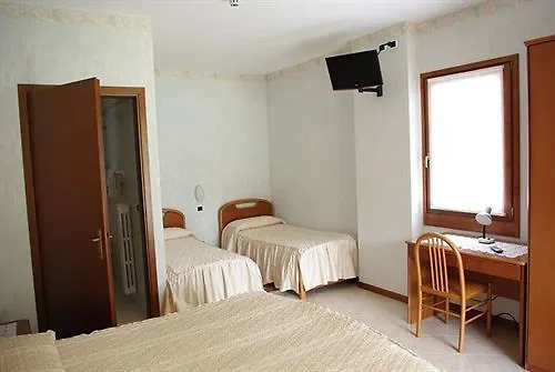 Andreis Hotel Cavaion Veronese